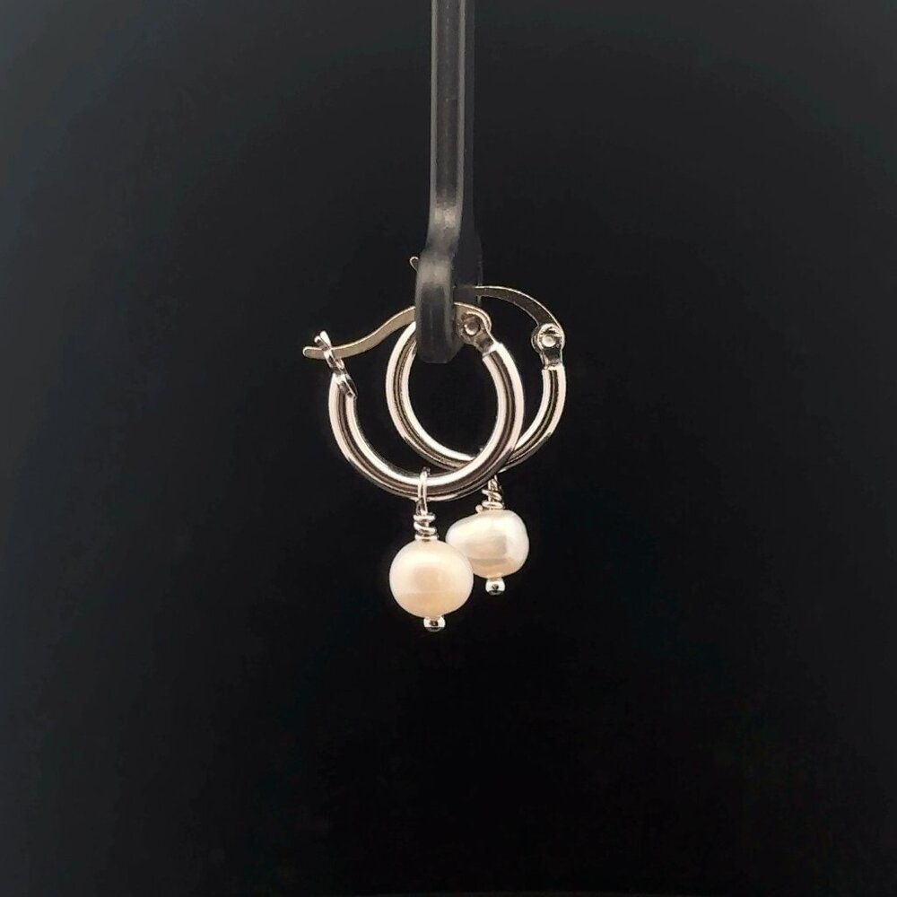 925 Sterling Silver Hoop Earrings Freshwater Pearl - Picture 3 of 4